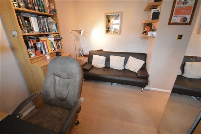  Image of 3 Bedroom Terraced for sale at Heol Beuno New Inn Pontypool, NP4 0QU