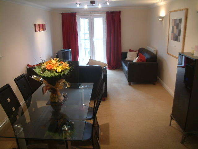  Image of 2 Bedroom Apartment to rent at 19 Hulse Road  Southampton, SO15 2SD