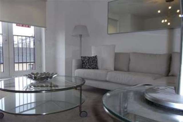  Image of 2 Bedroom Flat to rent at Paisley, PA1 2JP