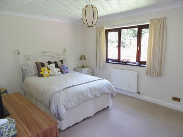  Image of 4 Bedroom Detached for sale at Beechwood Grove Pencoed Bridgend, CF35 6SU
