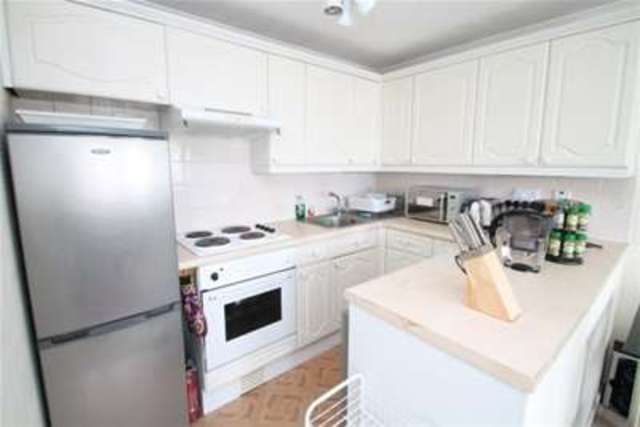  Image of 1 Bedroom Flat to rent at South Croydon, CR2 6QB