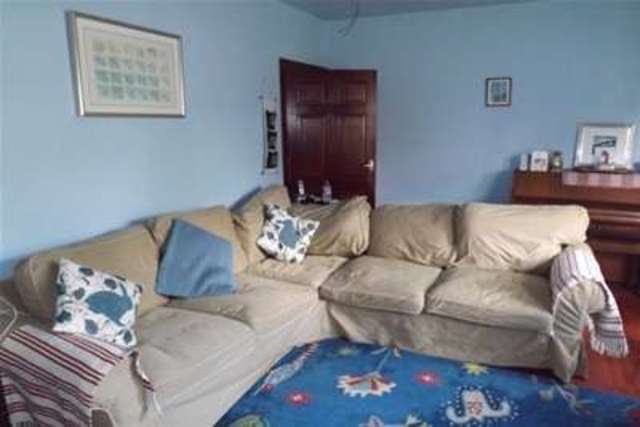  Image of 2 Bedroom Terraced to rent at Glasgow, G53 5EY