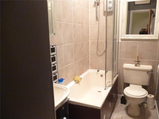  Image of 2 Bedroom Flat to rent at Galston East Ayrshire East Ayrshire, KA4 8AQ