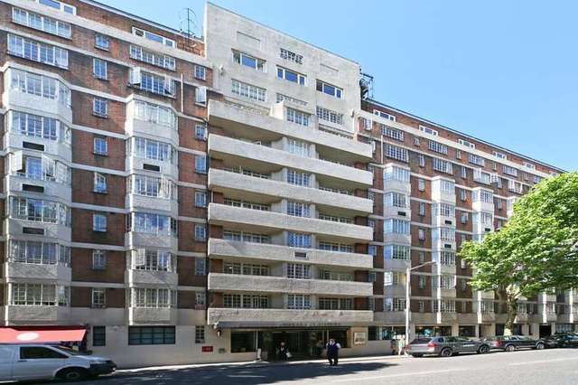  Image of Studio to rent at Chelsea Cloisters  Sloane Avenue, SW3 3DW