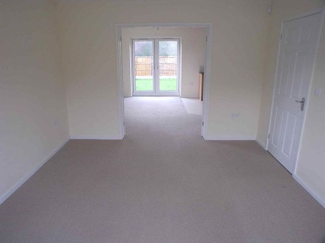  Image of 3 Bedroom Semi-Detached to rent at Cherry Brook Norton Canes Cannock, WS11 9SZ