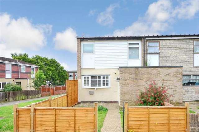  Image of 3 Bedroom End of Terrace for sale at Cowplain Waterlooville Waterlooville, PO8 9UD