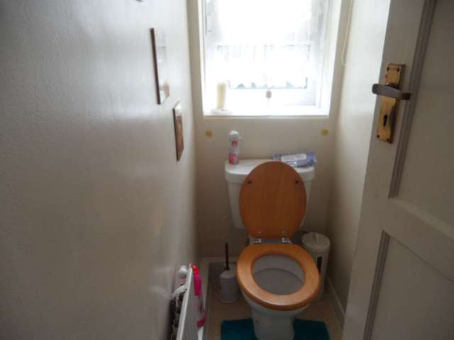  Image of 3 Bedroom Semi-Detached to rent at Eastbourne Road East Ham London, E6 6AU