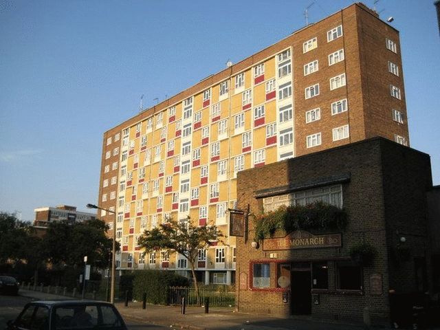  Image of 2 Bedroom Flat to rent at Evelyn Walk  London, N1 7PJ