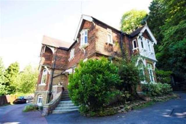  Image of 1 Bedroom Studio to rent at Godalming, GU7 2DA