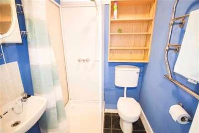  Image of 1 Bedroom Studio to rent at Godalming, GU7 2DA