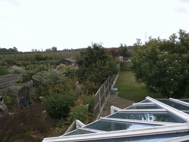  Image of 3 Bedroom Semi-Detached for sale at Felderland Lane  Worth, CT14 0BS