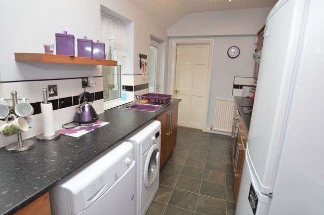  Image of 3 Bedroom Terraced for sale at Field Drive  Shirebrook, NG20 8BS