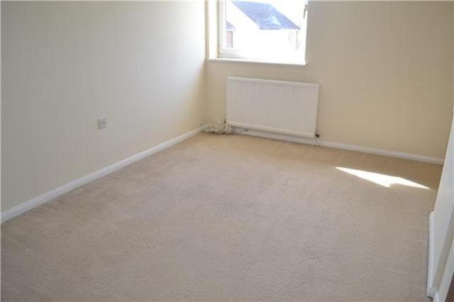  Image of 2 Bedroom Terraced to rent at East Sussex, TN37 7LP