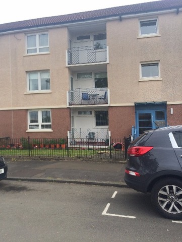  Image of 2 Bedroom Flat to rent at Yoker Glasgow Glasgow, G13 4DE