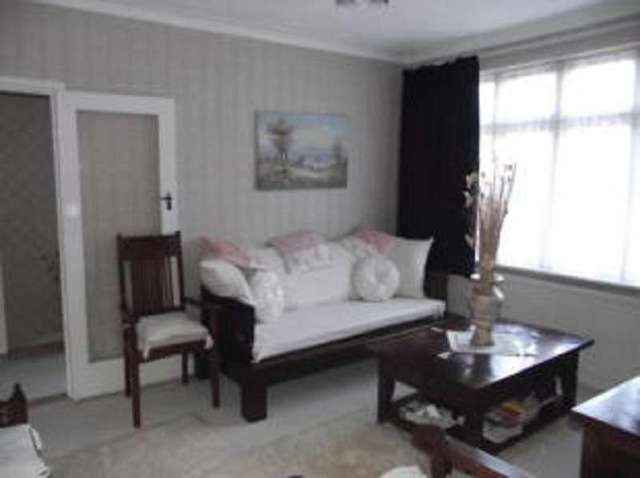  Image of 5 Bedroom End of Terrace for sale at Hedge Lane  London, N13 5DE