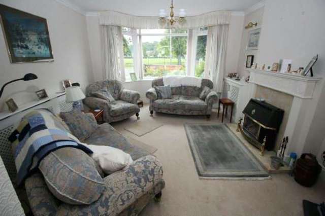  Image of 3 Bedroom Detached for sale at Hickings Lane  Stapleford, NG9 8PA
