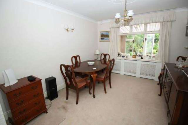  Image of 3 Bedroom Detached for sale at Hickings Lane  Stapleford, NG9 8PA