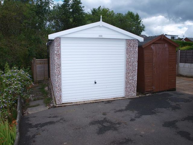  Image of 2 Bedroom Detached for sale at Higher Cleggswood Avenue Smithybridge Littleborough, OL15 0DJ