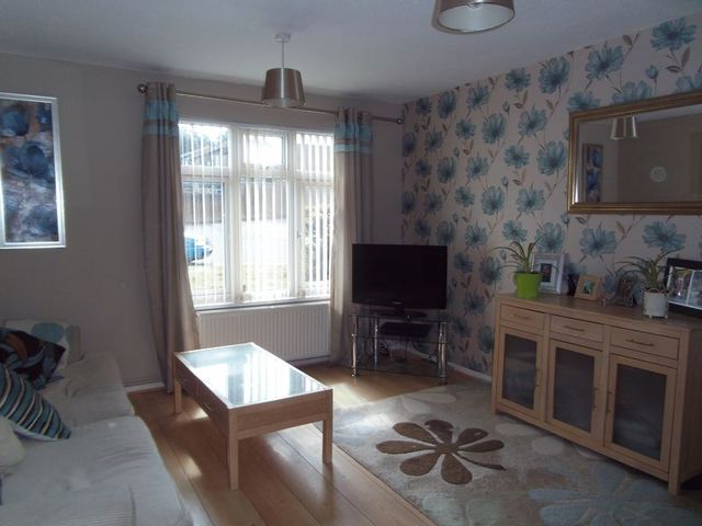  Image of 3 Bedroom Detached to rent at Hole Farm Way  Birmingham, B38 9RW