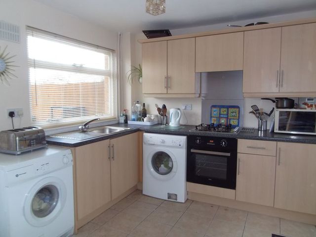  Image of 3 Bedroom Detached to rent at Hole Farm Way  Birmingham, B38 9RW