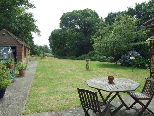  Image of 3 Bedroom Detached for sale at Huntick Road Lytchett Matravers Poole, BH16 6BB