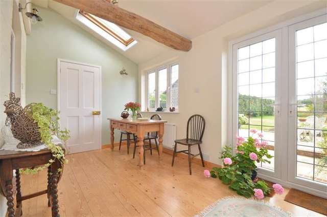  Image of 3 Bedroom Semi-Detached for sale at Sidlow Reigate Reigate, RH2 8PT