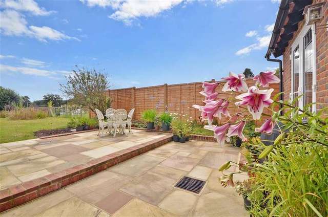  Image of 3 Bedroom Semi-Detached for sale at Sidlow Reigate Reigate, RH2 8PT
