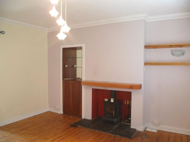  Image of 3 Bedroom Flat to rent at Glenrothes Fife Fife, KY7 6AG