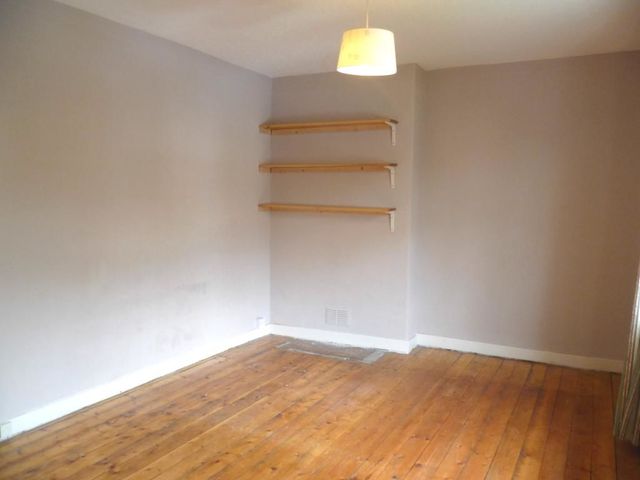  Image of 3 Bedroom Flat to rent at Glenrothes Fife Fife, KY7 6AG