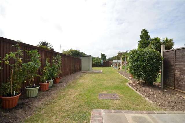  Image of 3 Bedroom Terraced for sale at Chichester West Sussex Chichester, PO19 8JQ