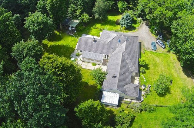  Image of 6 Bedroom Detached for sale at Okehampton, EX20 4DD