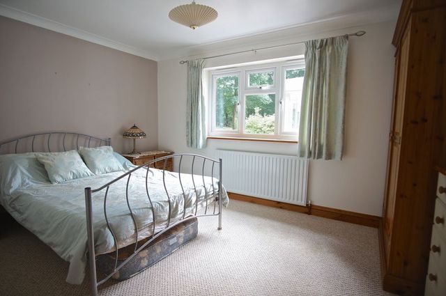  Image of 6 Bedroom Detached for sale at Okehampton, EX20 4DD