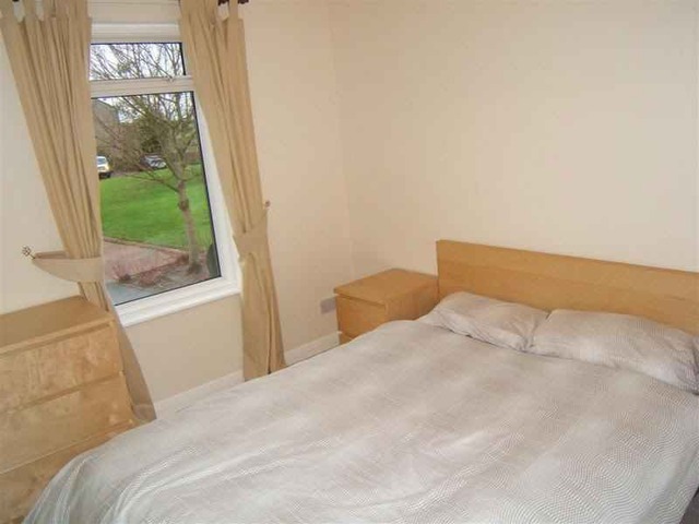  Image of 2 Bedroom Terraced to rent at East Calder West Lothian West Lothian, EH53 0QU