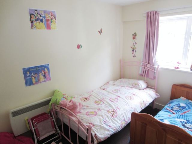  Image of 3 Bedroom Terraced to rent at Little Hill Way  Birmingham, B32 3RZ