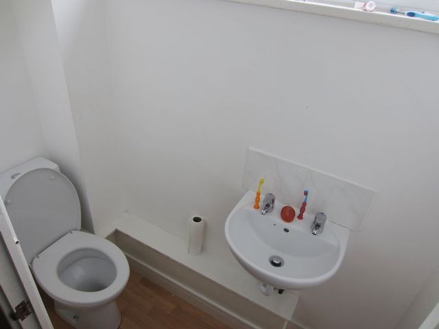  Image of 3 Bedroom Terraced to rent at Little Hill Way  Birmingham, B32 3RZ