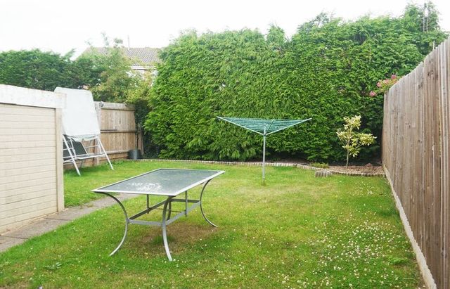  Image of 3 Bedroom Semi-Detached for sale at Long Furrow East Goscote Leicester, LE7 3ST