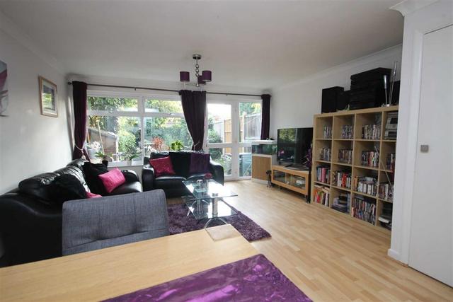  Image of 2 Bedroom Terraced for sale at Chigwell Essex Chigwell, IG7 4JE