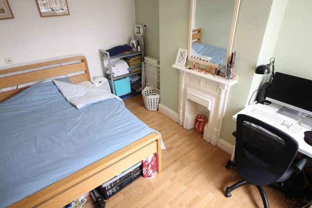  Image of 3 Bedroom Terraced for sale at Micklefield Road  Liverpool, L15 5BT