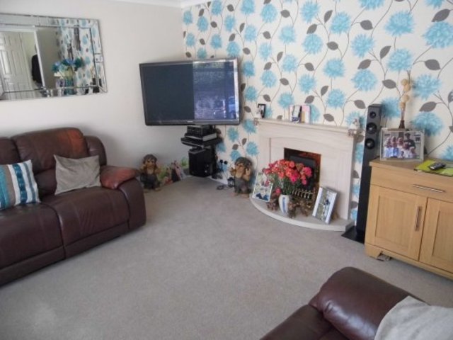  Image of 2 Bedroom Detached for sale at Teignmouth Devon Teignmouth, TQ14 8NR