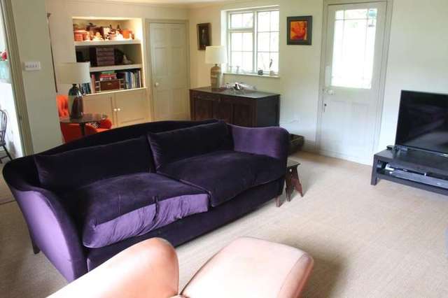  Image of 4 Bedroom Cottage for sale at Payhembury Honiton Devon, EX14 3HR