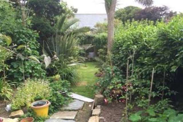  Image of 1 Bedroom Flat to rent at Penzance, TR18 4SN