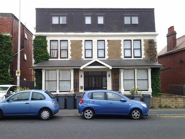  Image of 1 Bedroom Detached to rent at Central  Blackpool, FY1 4JJ