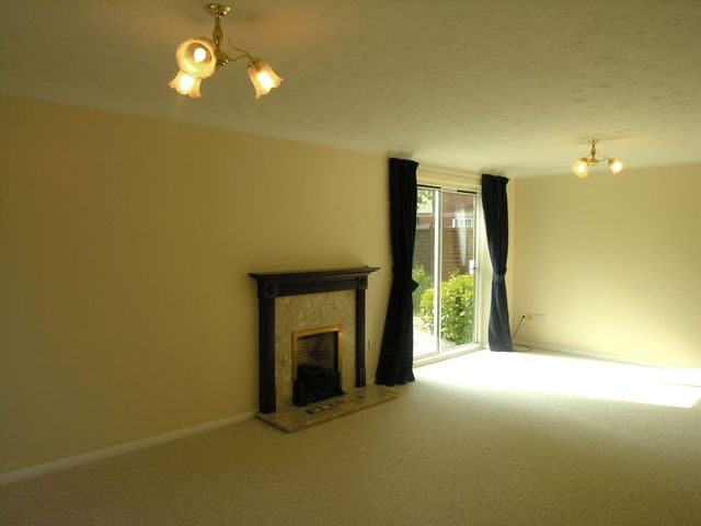  Image of 4 Bedroom Detached for sale at Saffron Meadow  Calne, SN11 0RR