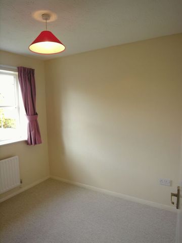  Image of 4 Bedroom Detached for sale at Saffron Meadow  Calne, SN11 0RR