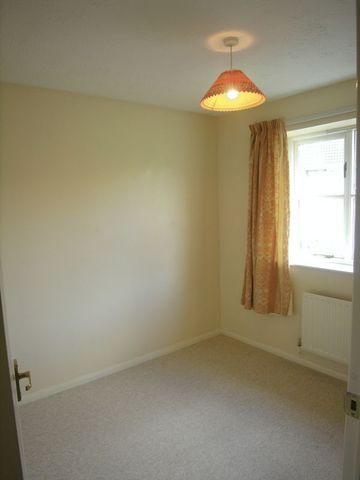  Image of 4 Bedroom Detached for sale at Saffron Meadow  Calne, SN11 0RR