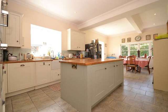  Image of 4 Bedroom Detached for sale at Old Shanklin Isle Of Wight Shanklin, PO37 6PP