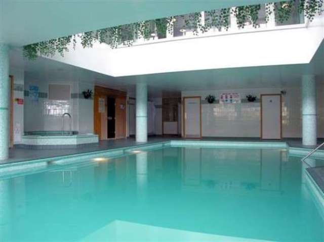  Image of 1 Bedroom Flat to rent at Docklands, E14 3WG