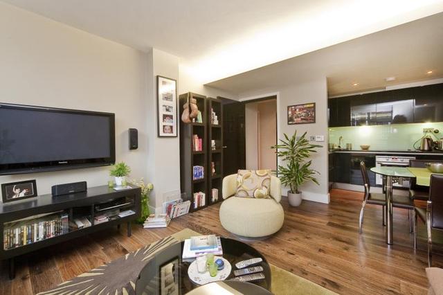  Image of 2 Bedroom Flat to rent at Clerkenwell London Farringdon, EC1M 4NP