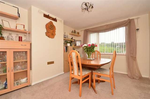  Image of 4 Bedroom Semi-Detached for sale at Lavant Chichester Chichester, PO18 0BT
