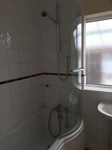  Image of 4 Bedroom Terraced to rent at Stoke Coventry, CV1 2BA